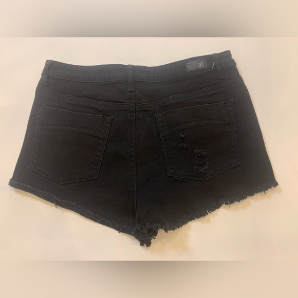RSQ Maui High Rise black denim juniors shorts 13 factory distressed (bin F) - Picture 2 of 9